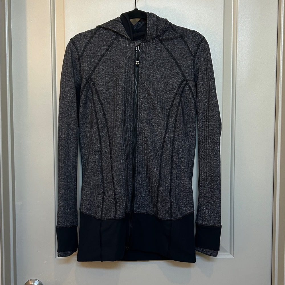 Lululemon Women’s Jacket with Hood